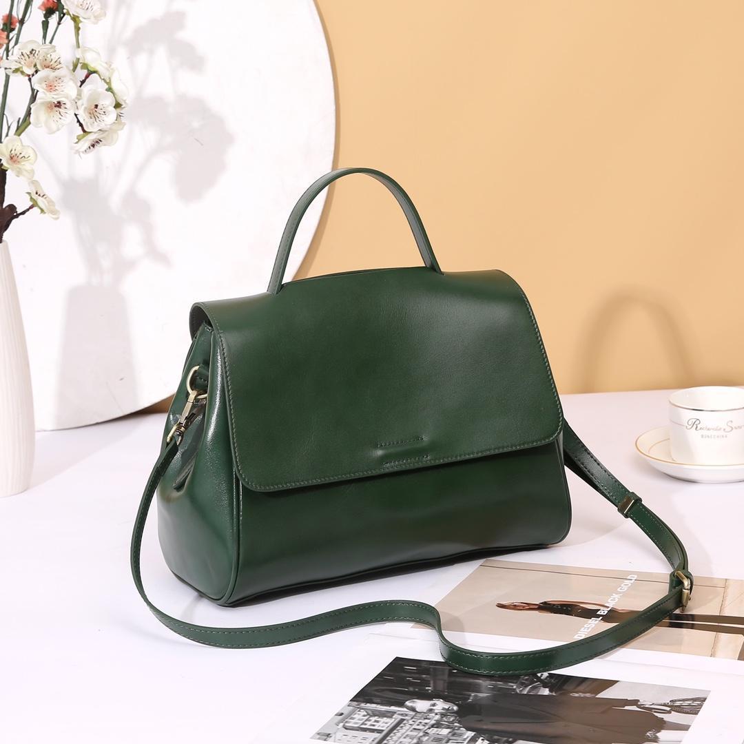 Tote Large Capacity Portable Fashion Shoulder Bag – Genuine Leather All-match Handbag for Women