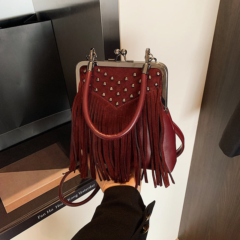 Tassel Retro Rivet Shoulder Messenger Bag for Women – Soft PU Leather Crossbody Handbag
