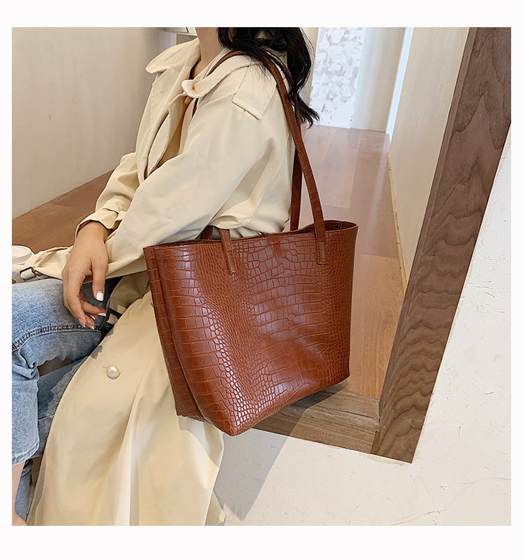 Women’s Western Style Tote Bag – High-End PU Leather Shoulder Bag, Elegant Large Capacity Handbag for Daily Use