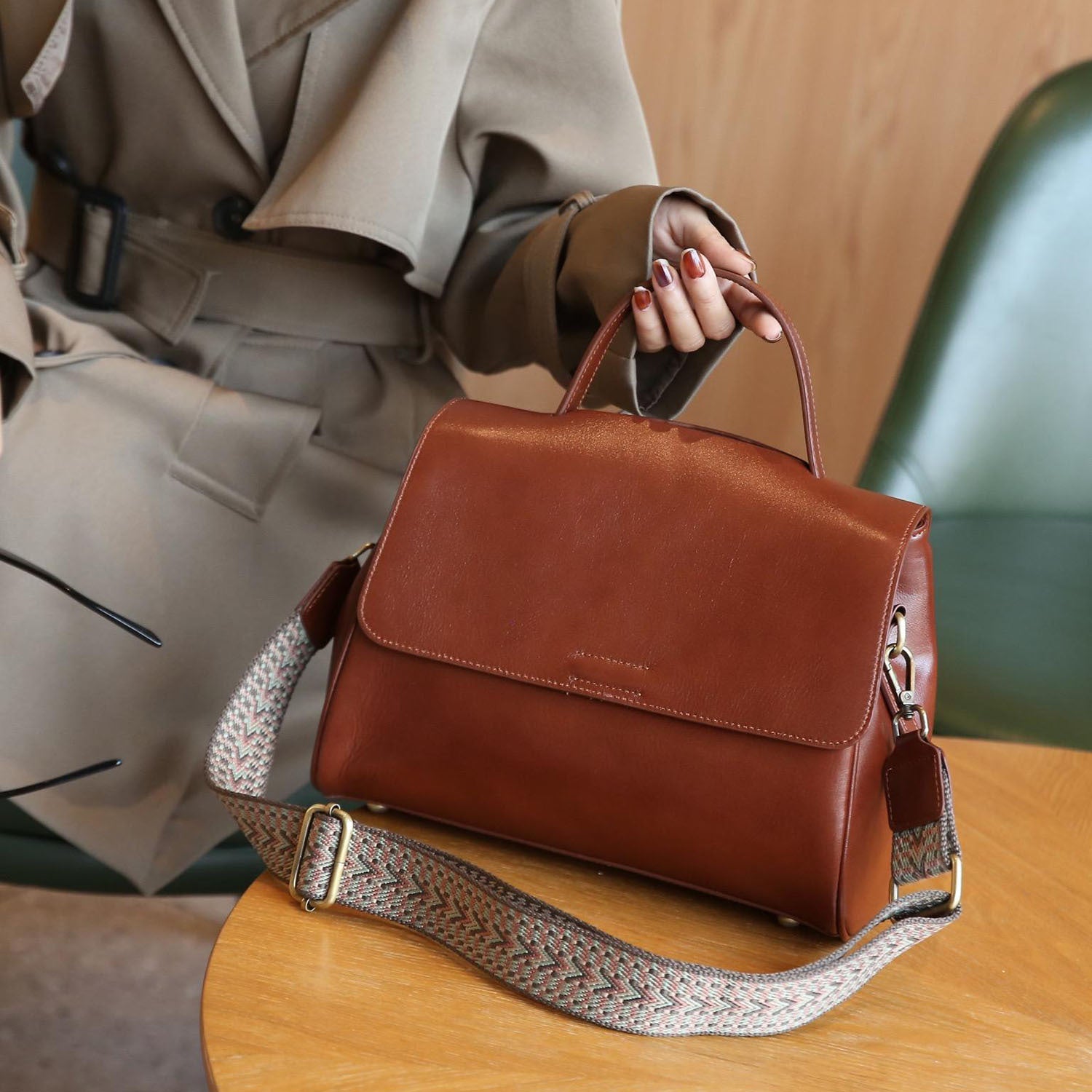Tote Large Capacity Portable Fashion Shoulder Bag – Genuine Leather All-match Handbag for Women