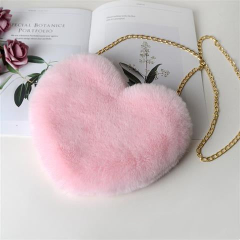 Love Heart Plush Chain Shoulder Bag for Women – Cute Valentine’s Day Party Purse