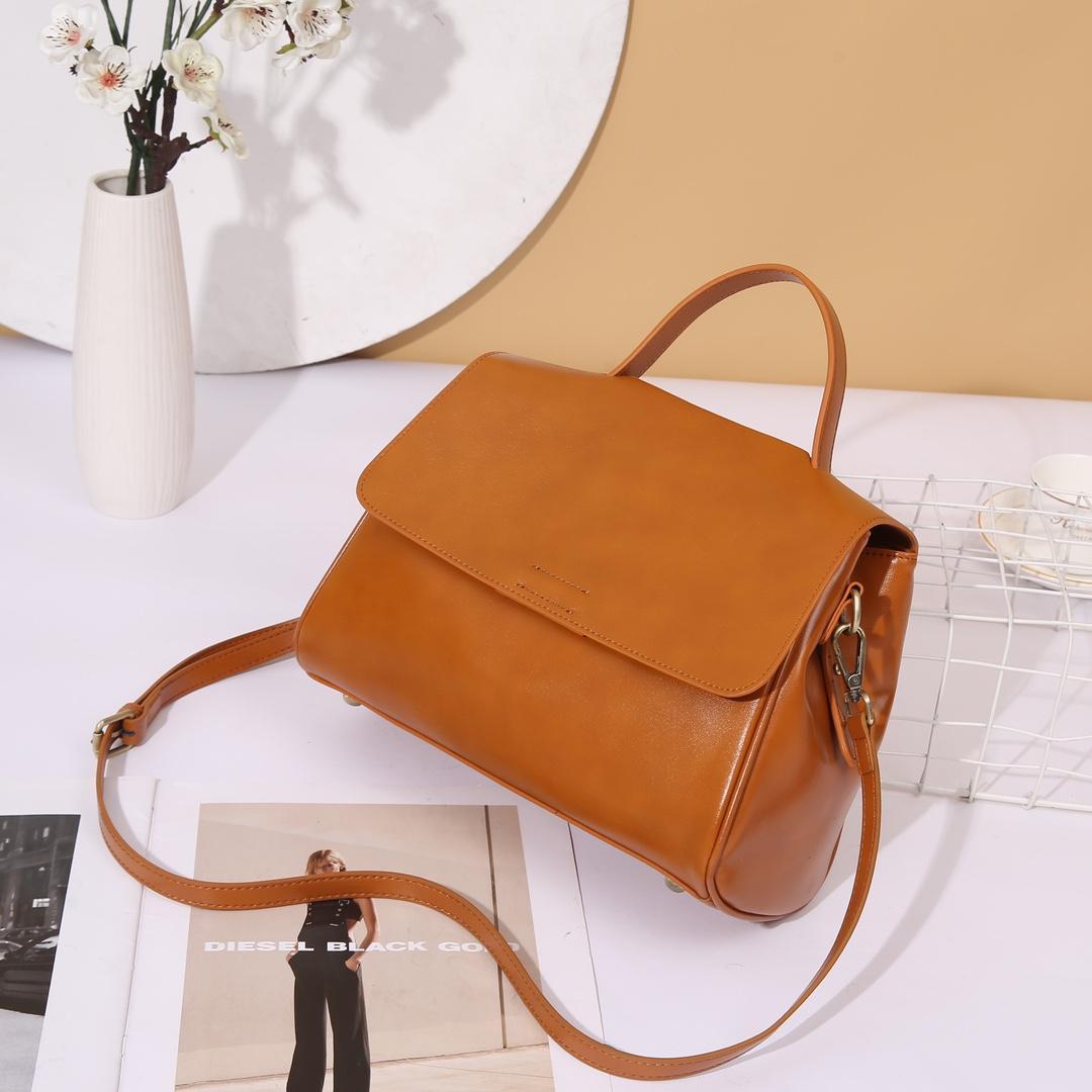 Tote Large Capacity Portable Fashion Shoulder Bag – Genuine Leather All-match Handbag for Women