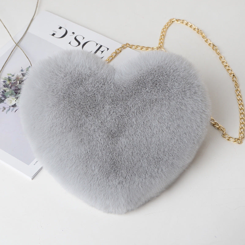 Love Heart Plush Chain Shoulder Bag for Women – Cute Valentine’s Day Party Purse